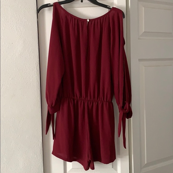 Romper - Picture 2 of 2